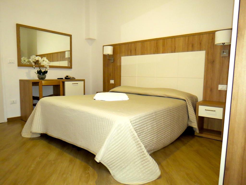 Hotel Biagi & Residence Lido di Camaiore Værelse billede